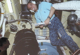 Alexander Skvortsov mit PK-3 Plus Skvortsov